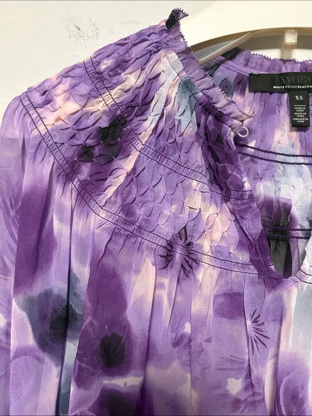 WHITE HOUSE BLACK MARKET Purple Floral Long Sleeve Smocked Blouse XS